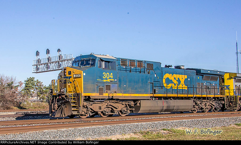 CSX 304